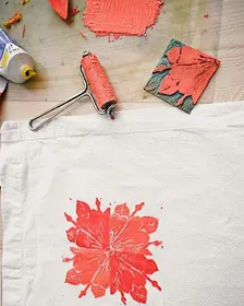 Print Lab: Christmas Cards – Linocut Workshop Munich (Fri + Sat)