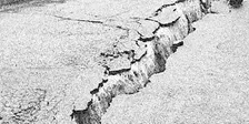 URBAN DESIRES Extended - Slow Violence. Ontologia della Rottura