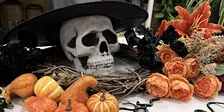 Spooky Fall Floral Workshop
