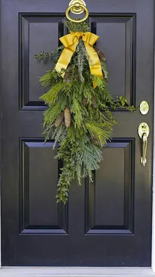 Seasonal door swag workshop