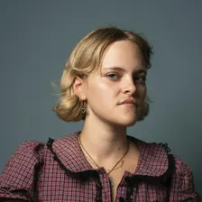 PORTRAIT WEDNESDAY- Photographers Meetup