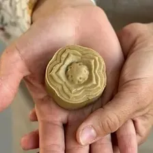 Laboratorio di cosmesi solida: crea il tuo shampoo vegetale