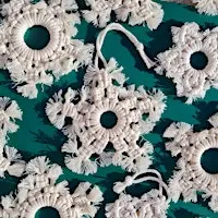 Create Macramé Christmas Decorations - Paintworks