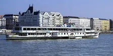 Budapest: Daytime Cruise with optional Drinks