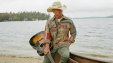 Kenny Chesney: The Original Vibe Room Tour with Eric Church
