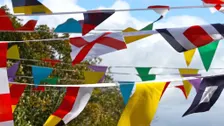 DESTINADOS AYUDAR presenta: Entre Amigos