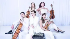 Minna Weurlander, ackordeon & Deseo String Quartet