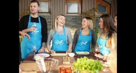 Cooking Class: Sushi 101 at a Local Wine Bar With Chef Jennifer