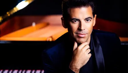 Tony DeSare – “Merry Christmas, Baby”