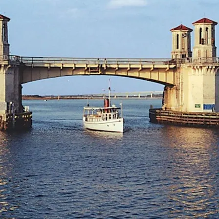 St. Augustine Day Tour from Orlando with Boat Cruise