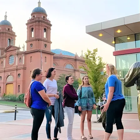 Downtown Asheville Tip-Based Sightseeing Walking Tour
