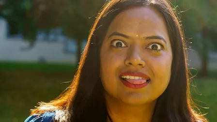 Kriti Prajapati: Rødgrød Med MASALA
