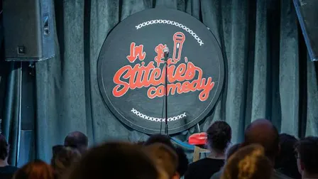 Friday Early show at In Stitches Comedy Club