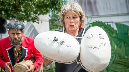 Historien om et æg (4-8 år) / Teatermagi Amager
