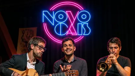 Novo Cais Trio