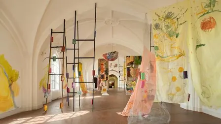 Kom tættere på kunsten – omvisning i Nikolaj Kunsthal