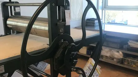Grafik på BIBLIOTEKET - intro til værksted og teknik