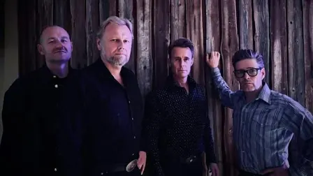 CS Nielsen band + Support: Strawberry Jesus