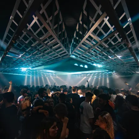 Armand Van Helden