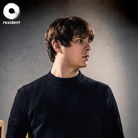 Jake Bugg: Solo Acoustic Performance (Later Set)