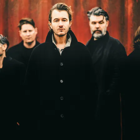 Editors: Stripped Back Performance