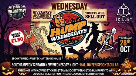 🐫 Hump Wednesdays 🐫 HALLOWEEN! 🎃🧟🧛🏻‍♀️🐈‍⬛👻