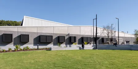 Tour of Gold Coast Disaster & Emergency Management Centre
