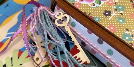 Creative Craft Connections: Papercrafting