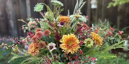 Autumn in the Garden: Seasonal Floral Design