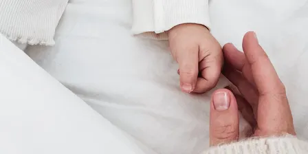 Your Inner Critic After Baby: Working with Shame, Compassion & ‘Good Parent’ Narratives