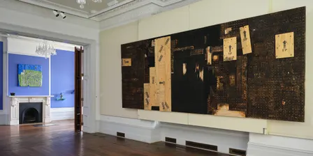 Guided Exhibitions Tour in Mandarin • Arts House Trust 季节性展览中文导览