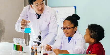 School Holidays - Chemistry Capers - Ages: 5-12 @ Casula Library