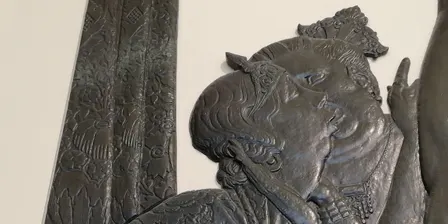 Montefiore to Mentmore, Silver to Scandal: The V&A with a Jewish Twist (3775)