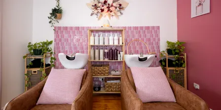 Ladies Night @ The Blushing Studio