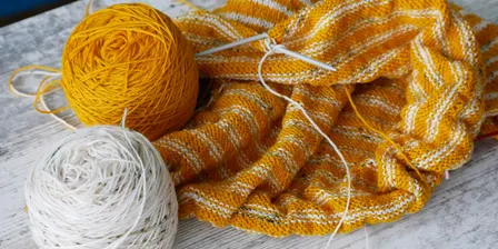 Summer Knitting for Beginners with Clare