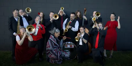 TNT! Te Reo Māori Project feat. Lisa Tomlins
