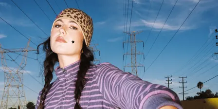 Summer Davis w/ support of Scarlett