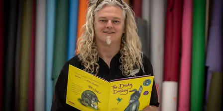 Craig Smith Wonky Donkey Man - Sunday show