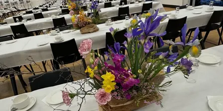 Sustainable Floral Table Arrangements