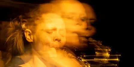 Caroline Davis, solo