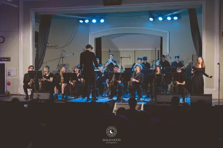 QUT Blackbirds Performance