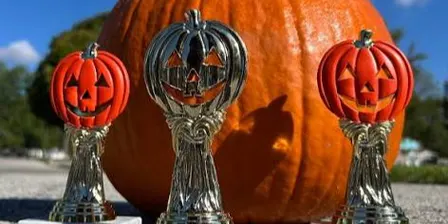 Pumpkin Carving at Trophy Brewing!