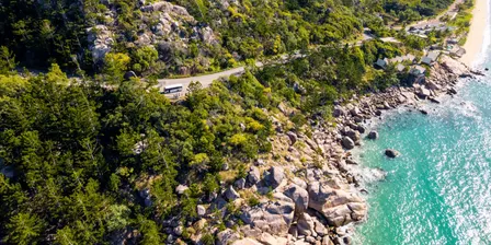 PUNQ Bus Trip Yunbenun /  Magnetic Island