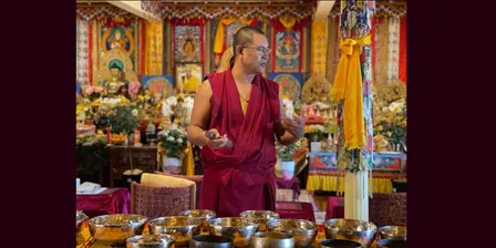 Sound bath meditation with Lama Tendar