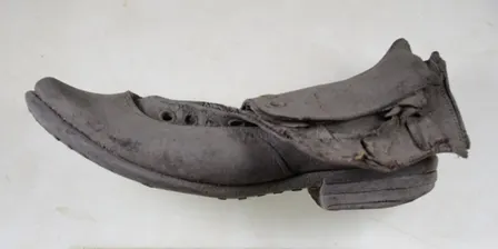 Tales of the Avon loop: an archaeological walking tour