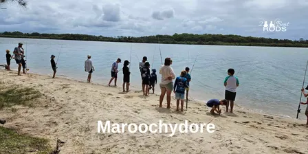 Group fishing lesson at Maroochydore - October