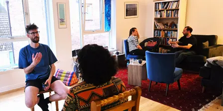 Relational Presence: Embodiment Tools for Coaches, Therapists and Spaceholders Evenings