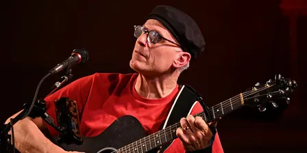 Peter Mayer in Concert -  IN PERSON