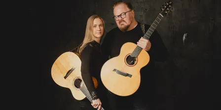 Don Ross & Julie Malía