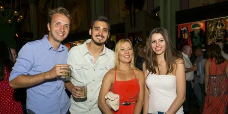 Halloween Eve Friday Night Dating in MDR, 30-45
